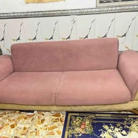 كنب • مستعجلة • شوية أضرار