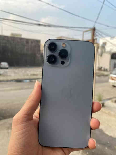 السلام عليكم

بطاريه 100 معلايه بس انسه شي اسمه صرف إذا مو يوم كامل يرجع

ايفون 13 برو ماكس ذاكره 256

نضافه 💯/ 💯  شخط مابي 

السعر 650 وبي مجال

مكاني ديالى بعقوبه

***********
