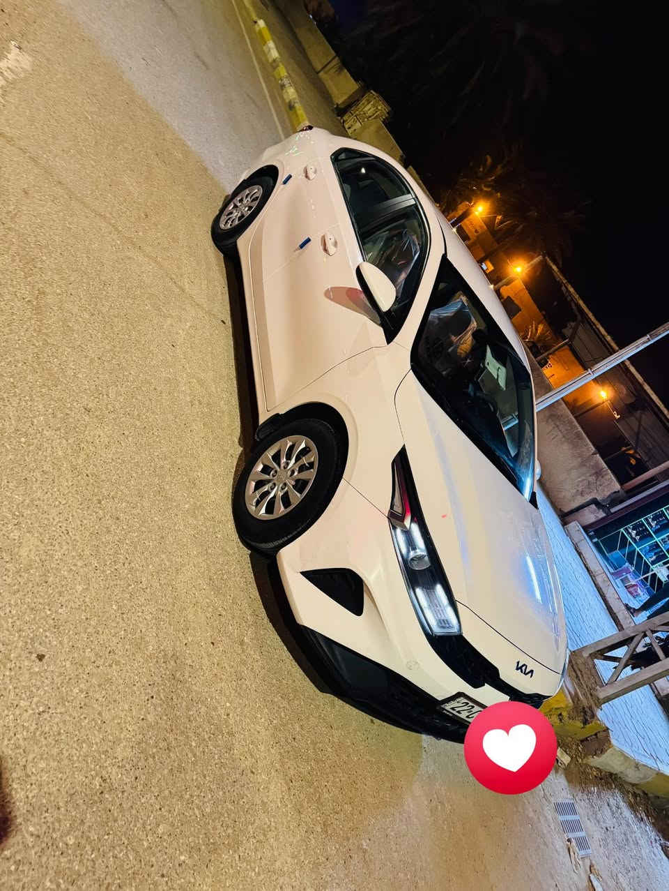 سيراتو 2022
خليجي السياره 
ماشيه 65000 قابل للزياده 
رقم أربيل ب أسم كردي تريد تحويل تريد وكاله 
بيها صبغ بالدعاميه جوه البك لايت الحديد مكفول 

161$ وبيها مجال 
المكان واسط الشحيميه 
***********
