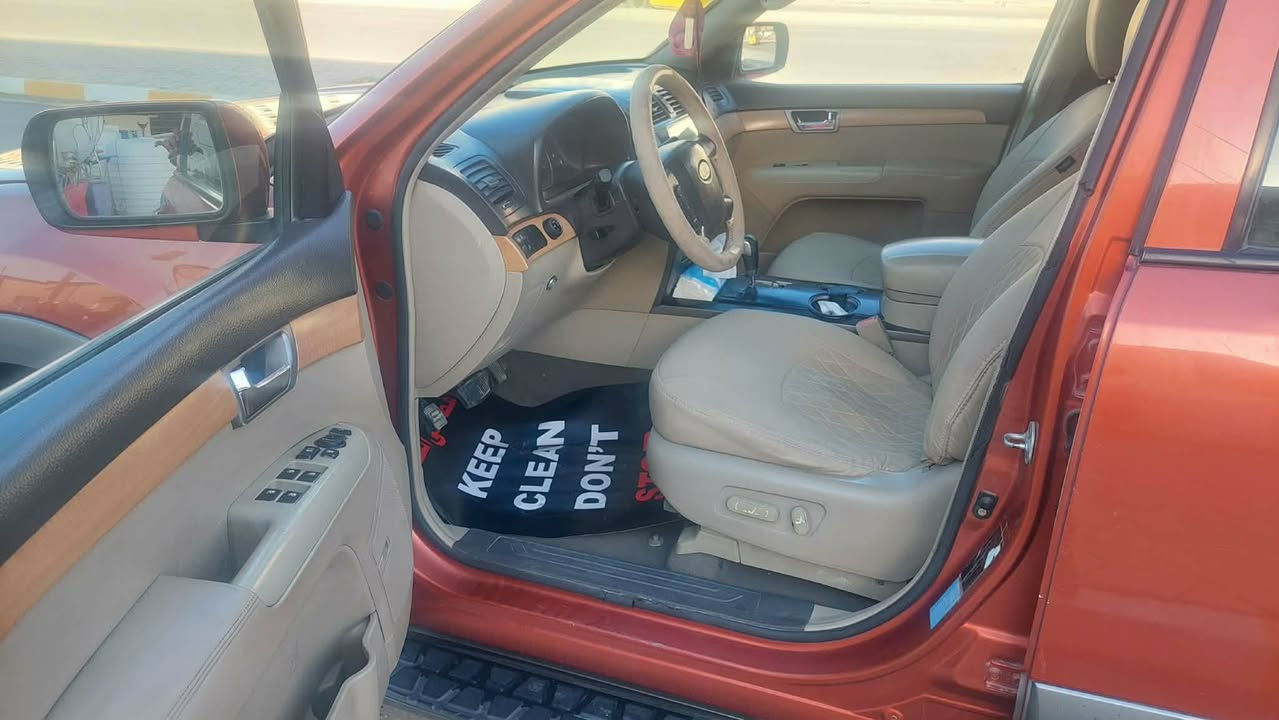 كيا مهافي 
خليجي 
موديل 2009
فول موصفات 1/1 بصمه

الموصفات 
فتحه سقف 
3 قطع تبريد نقص غاز
7 راكب 
6 سلندر 
5 ويل كب 
فتحه سقف 
كشن كهرباء 
اشاير ب المري 
حساسات 
فول تحكم استيرن 
مثبت سرعه 
كامره خلفيه دواره 
كشنات جلد 
داخل صاج 
جنطه شفط
فور ويل

المكينه لا تنقيص ولا تبخير
الگير كفاله عامه 
حداديه 
صدر وخلفي جديد
سعرها 115 وبيها مجال
خير من الله السياره 
ومابيها كل نقص  
رقم  بغداد انكليزي بأسمي
مشروع وطني تحويل مباشر
مكاني ديواني
ه‍ ***********
