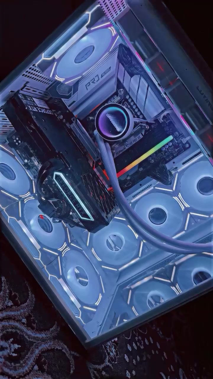 GRAPHIC
RTX 4070 SUPER GAINWARD
12 GB
CPU
/INTEL i7 12700KF
MOTHERBOARD
ASROCK Z790 PRO RS D5
RAM
P00DG
/LEXAR 16GB DDR5 6000MHZ
STORAGE
JM.2 1TB NVME
COOLER
/LOVINGCOOL LIQUID
LC-360-D BLACK
PSU
MASS 750W GOLD


**إذا كنت صاحب هذا الإعلان وتريد حذفه لأي سبب، رجاءا أرسل رسالة إلى الدعم الفني**