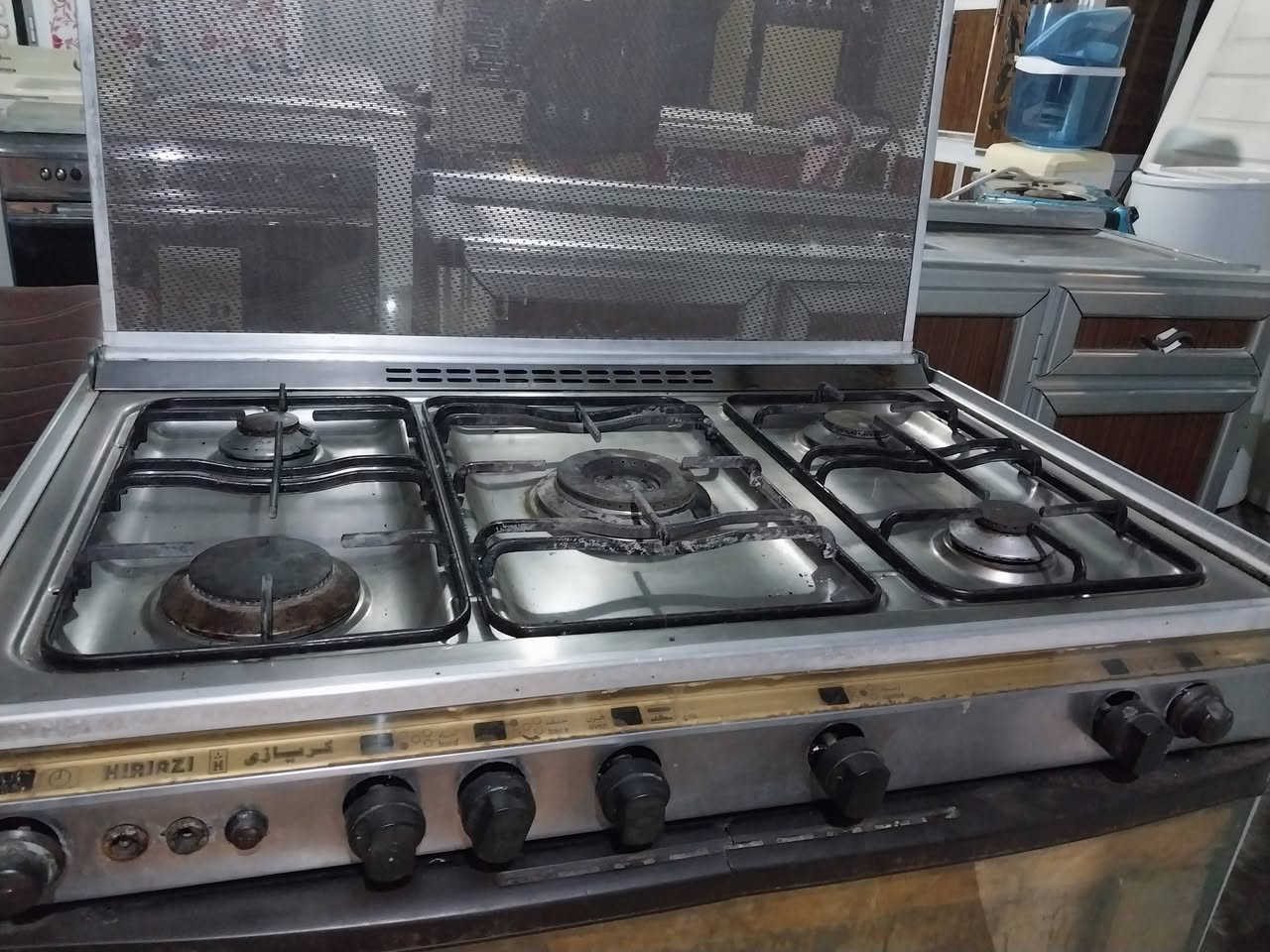 يتوفر لدينا 
انواع الطباخات 
الكريازي 😍
والمصري 😍
مكنسه الكهربائيه 
انواع الغسالات 😍

مدخل الجسر الحبانية 
***********
حارث ##
