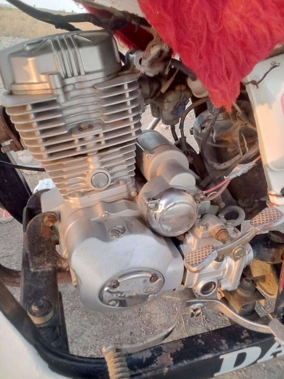 السلام عليكم ستوته للبيع موديل 19 مكاني ناصريه قضاء الجبايش ملاحظه انا مكلف بالنشر سعرها مليون و700 اتصال على هذا الرقم ***********
