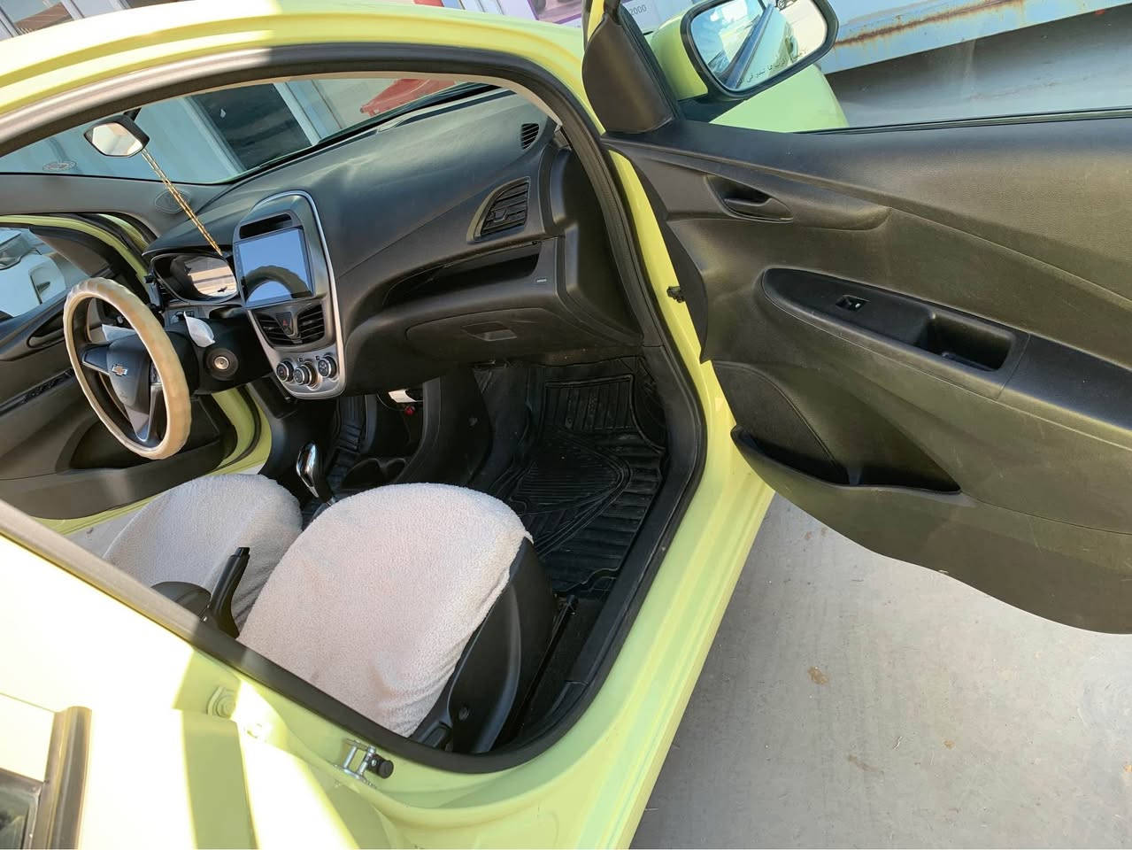 ***********
شؤفلئت سپارك ٢٠١٨ خليجى
تؤماتيك
تراكشن
شاشه ئايپاد و كاميره
سوكان ڤؤليؤم
١٤٣ هـ كم رؤشتووه
چوار جام كاره بايى
گئر و مه كينه به شه رت
سه ياره يه كى تا بلئى بئ مه سرووف
سه نه وى و ژينگه و رئگاو بان تا ٢٠٣٠ مانگى ٧ نوئيه
به ناوى خؤمه
به س نيو ده رگاى سبوغه بئ ژورئ بئ ئيرباگ
يه ك دوو شوئنى سارده كوته
سعرى ٩٢$ مه جال
هه موو شتى به شه رت
بؤ زانيارى زياتر ڤايبر وتسئاپ 
*********** أربيل, العراق
