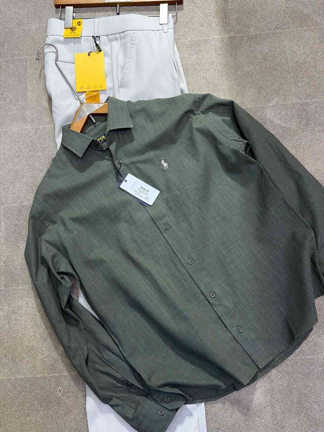لمعرفه السعر والتفاصيل علق مهتم 🫰🔥
قميص بولو خامه لنن كوالتي عالي🔥
قياسات s,m,L,xL,xxL


**إذا كنت صاحب هذا الإعلان وتريد حذفه لأي سبب، رجاءا أرسل رسالة إلى الدعم الفني**
