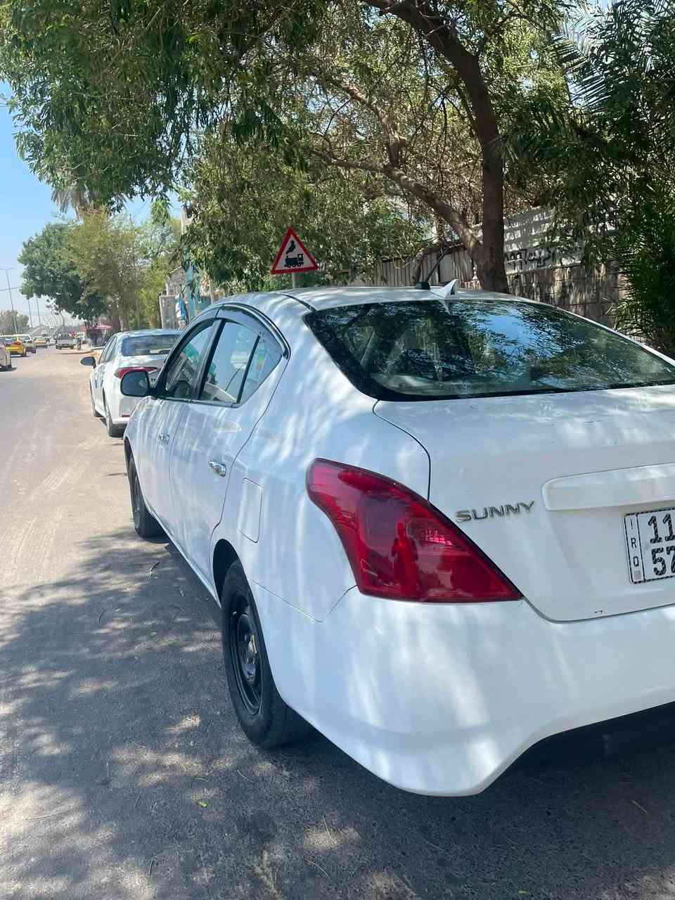 السلام عليكم نيسان سني هندس 2018 كير مكينه صدر امامي خلفي جدد تايرات جدد تبريد زين سياره باسمنه بيعه صبغ على كد شبر بلباب مال وره السايق وبيه شويه بارد العنوان بغداد قرب الكاضميه المقدسه السعر 91 وبيه مجال /الرقم ***********يوجد واتساب
