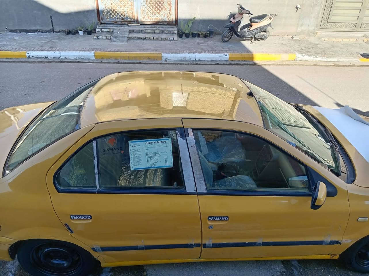 السلام عليكم سمند مديل 2011 مكينه بيه تبخير كير نضيف حداديه وتايرات أنضاف شواصي أنضاف كهربائيات شغاله داخل جديد شاشه بيه سياره سماعات سستم سياره حلوه شوفت عينك شرط التحويل رقم ذي قار  هيئه وغرامات عل مشتري السعر 17 وبيه مجال مكان سماوه بيع و مراوس رقم ***********
