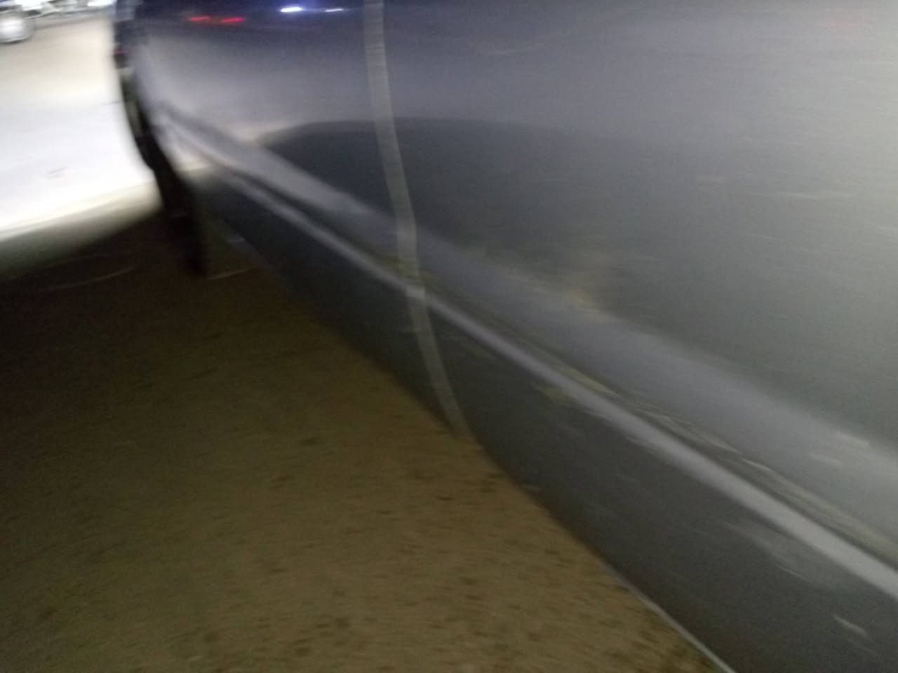 السلام عليكم لانسر 20011 حره
الضرر عرقجين قماره امبدل ولغد صفحه الايمن امبدل 
محرك 2000 امجفت استندر قبل 3 ايام 
تبريد شغال 
مصبوغه عام 
الكشر جارد 
السعر 58 وبيه مجال للطيبين 
***********
غير متواجد على الفيس
