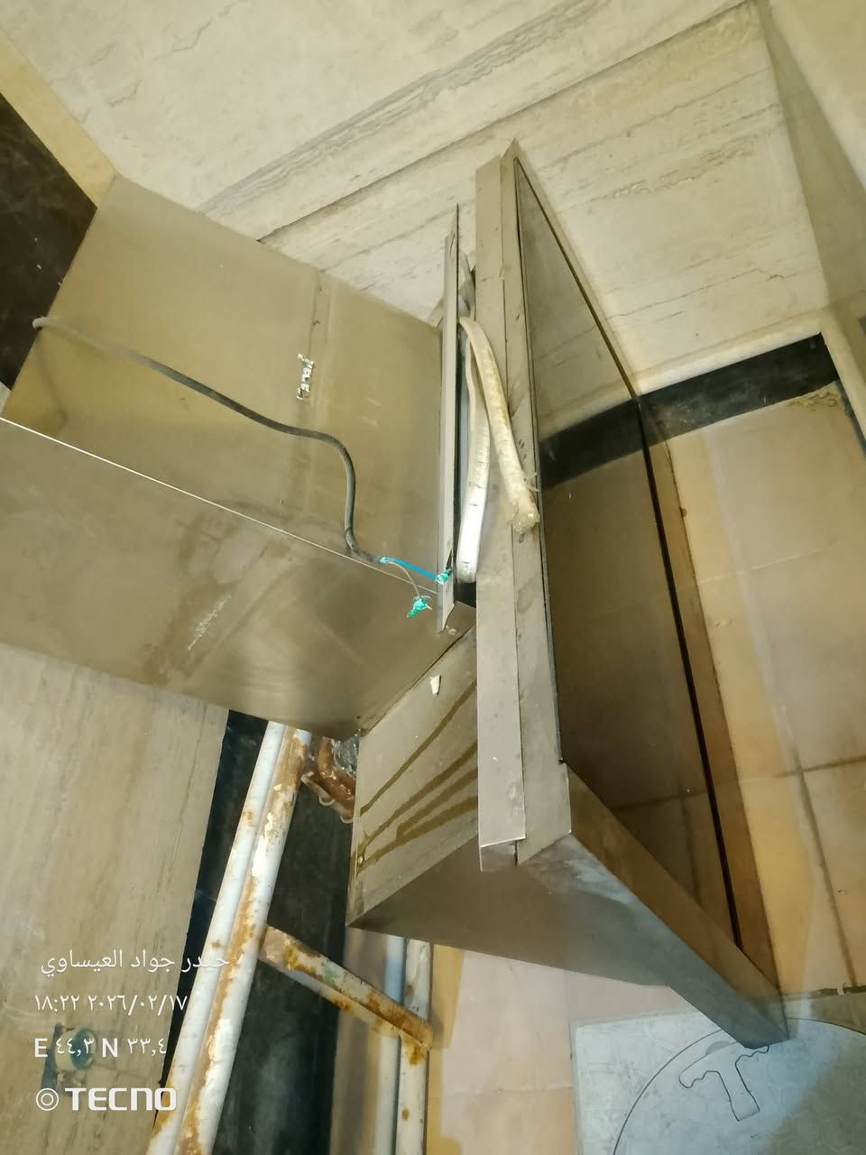 سلام عليكم طباخ مع مرشحه سعر 300الف مكان الكاظميه شارع أكد ***********
