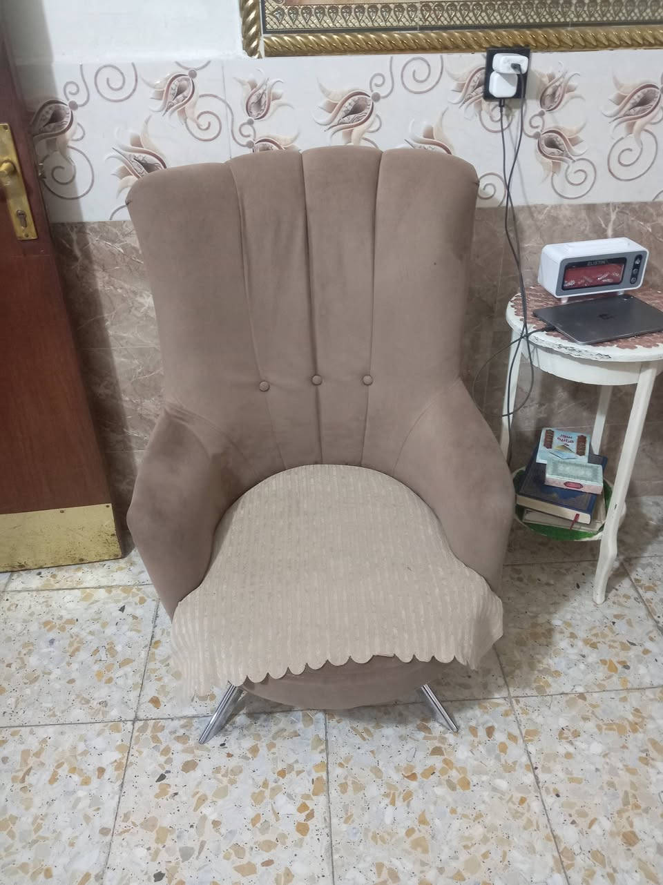 نص تخم ٥ مقاعد تركي يصير سرير بي ضرر رجل وحده واكعه العنوان الدوره ابو دشير السعر ٦٠


**إذا كنت صاحب هذا الإعلان وتريد حذفه لأي سبب، رجاءا أرسل رسالة إلى الدعم الفني**