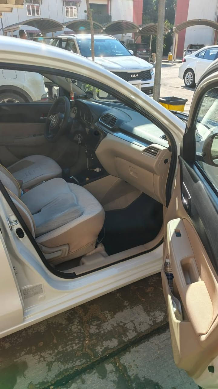 السلام عليكم سازوكي دزاير موديل 24 ماشيه 12 الف مكفوله عدى طخه بالجنطه السعر 105 مكان بغداد قرب وزاره الداخليه


**إذا كنت صاحب هذا الإعلان وتريد حذفه لأي سبب، رجاءا أرسل رسالة إلى الدعم الفني**