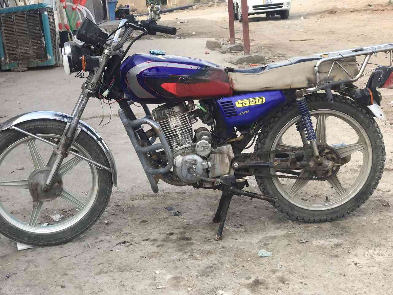 سلام عليكم شباب عندي ايراني خمسة كير موديل 19ماكني الدجيل السعر 275 وبي مجال الدراجة مابيهة نقص الستفسار خاص او علة الرقم ***********
