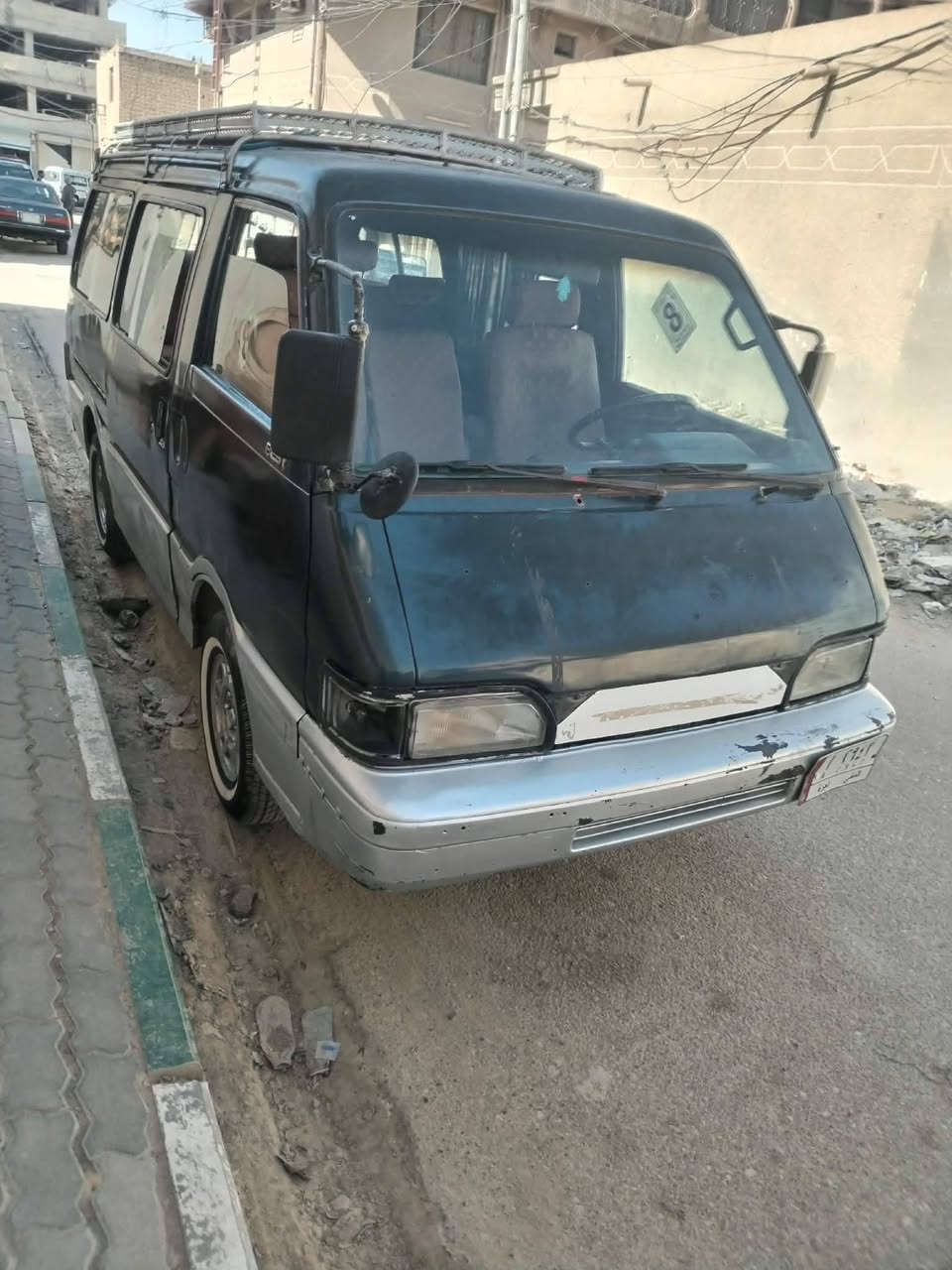 للبيع كيه بسته موديل ٩٤رقم مثنى سنويه صاقطه بشهر الرابع ٢٠٢٧كير ومحرك شرط تواير وحداديه وكهربايات دوشمه السياره جاهزه من كل شيء مكان السياره السماوه السوير مكلف بل النشر ***********
