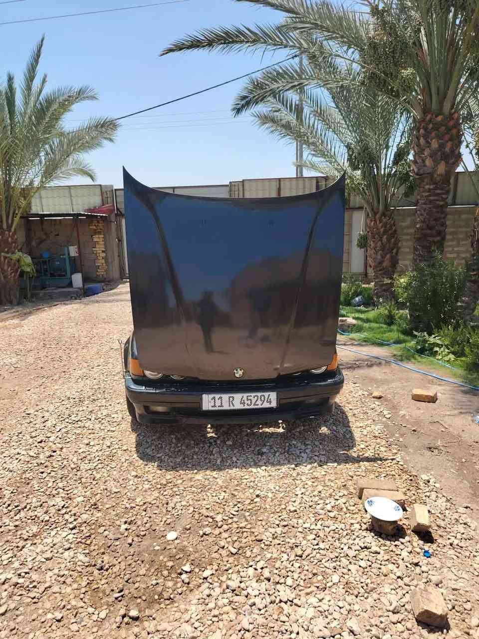 سلام عليكم
من رحصت مدير الكروب
بي ام مديل 90 حجم 735 اصل بسمي رقم بغداد دولي
بجم عريض 
مكينه خير من الله لا تبخير ولا تنقيص الحماوه ربع ثابته ولف حماوه اصلي بيه
الكير بيه مشكله يحرك ثالث بك موجود
سياره معمره تعمير جديد
وياله جديد
تايرات جدد
صبغه جديده
لايت زرون الصلي
شاشه وسستم صوت
سياره لا ضربه ولا معجون
سياره شوفت عينك نضيفه ومرتبه عوزه دعاميه
 خلفيه ول كير مشكله بيه
عنوان سياره ديوانيه
سعر 43 مجال بصيط
رقم تليفون تصل تدلل ***********
