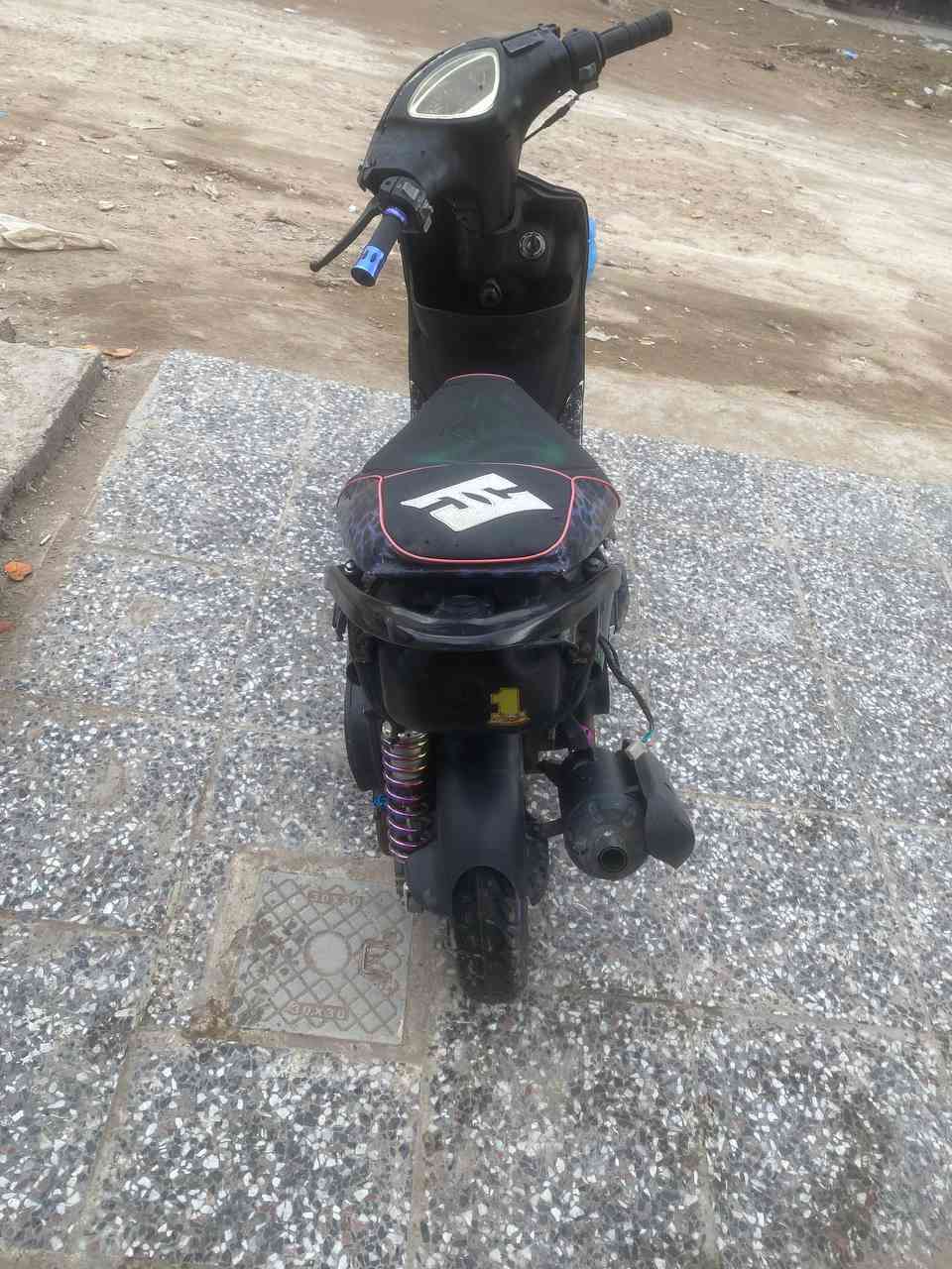 السلام عليكم ماكس عدله دبل امامي رياضي دبل خلفي رياضي وياله رياضي فراك بريك رياضي شاصي مصبوغ حراري ضفيره جديده كفراتها موجوده كامله الدراجه نكره سلف السعر 400 وبيها مجال حك الجيه مكاني بغداد الزعفرانيه شارع الكهرباء رقم ***********
