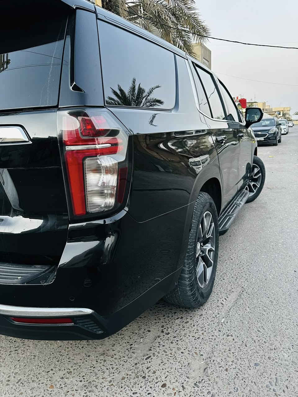 تاهو 2023 بوليسي (PPV) وارد أمريكي للبيع.
السلام عليكم 

المحرك: 8 سلندر 5.3L

القير: 10 سرعات.

المواصفات:

• بصمة تشغيل وتشغيل عن بعد.

• شاشة تدعم Apple CarPlay و Android Auto (وايرلس).

• كاميرا خلفية.

• الكراسي الامامية كهرباء.

• تبريد للمكيف قطعتين.

اربع بصمات 

نضام اقتصادي بصرف الوقود

بأسمي 

مواصفات نسخة PPV:

• بريكات Brembo.

• نظام تعليق أثقل من الفئات العادية

حادث خفيف 375 وبيها مجال 

***********
