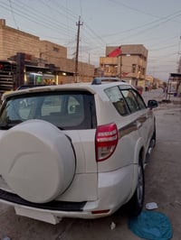 للبيع او مراوس تويوتا رافور موديل ٢٠٠٧ مصبوغه حزام أثر طخطخات وشخوط ال...