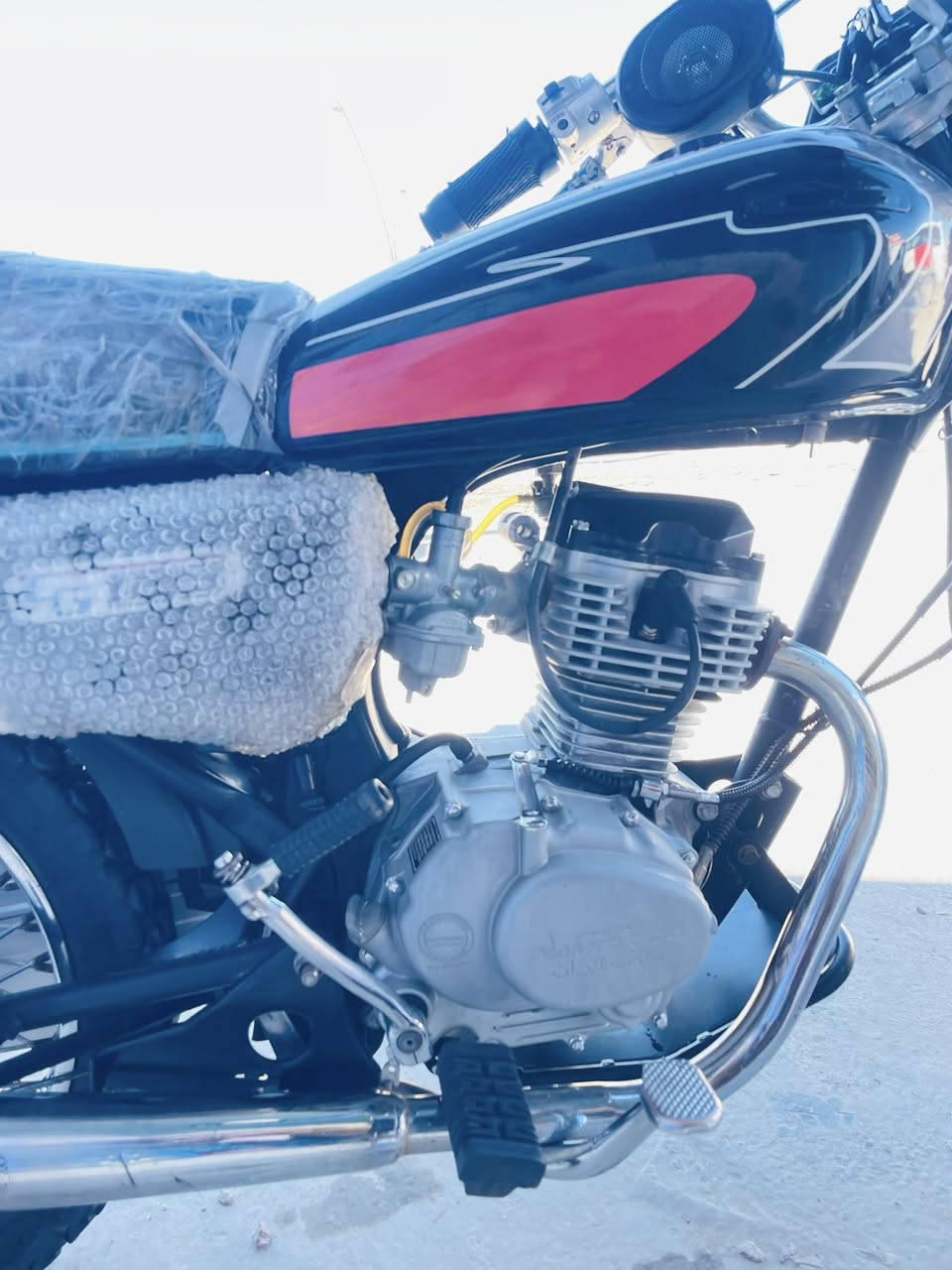 السلام عليكم
تايكر للبيع ☠️
الماطور نضافه فول دبلات امامي خلفي جديد 
اشاير جديد 
لايت جديد
كماليات عله اخر شي 
متواجد خاص او اتصال 
***********
