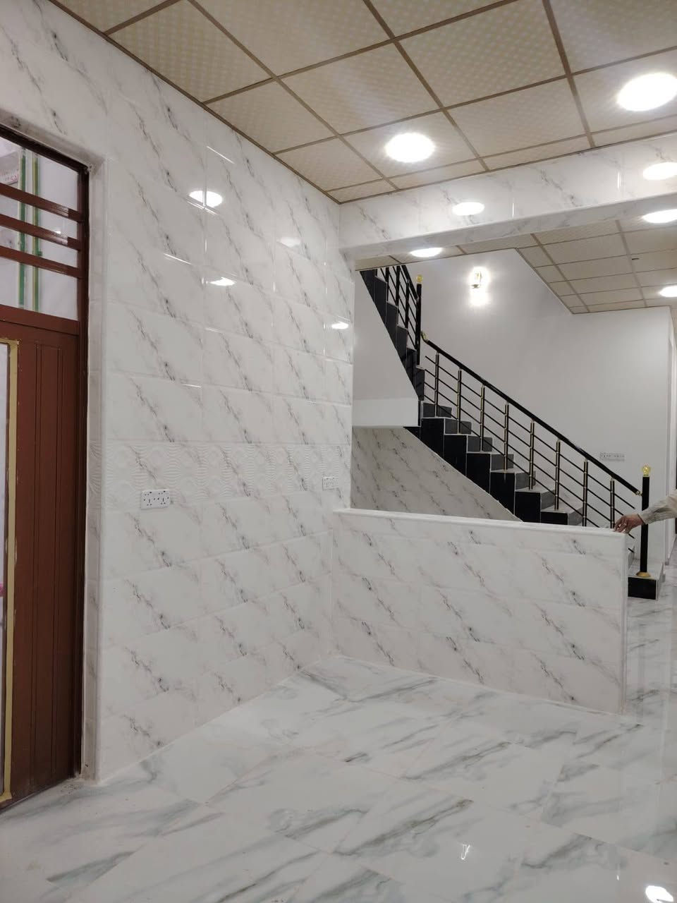 سلام عليكم دار البيع مساحه 100متر قاطين جزء اول طابو زراعي سند 25 العنوان حولي تحرير  زراعي محمد ليله الاستفسار على هذا الرقم ***********
