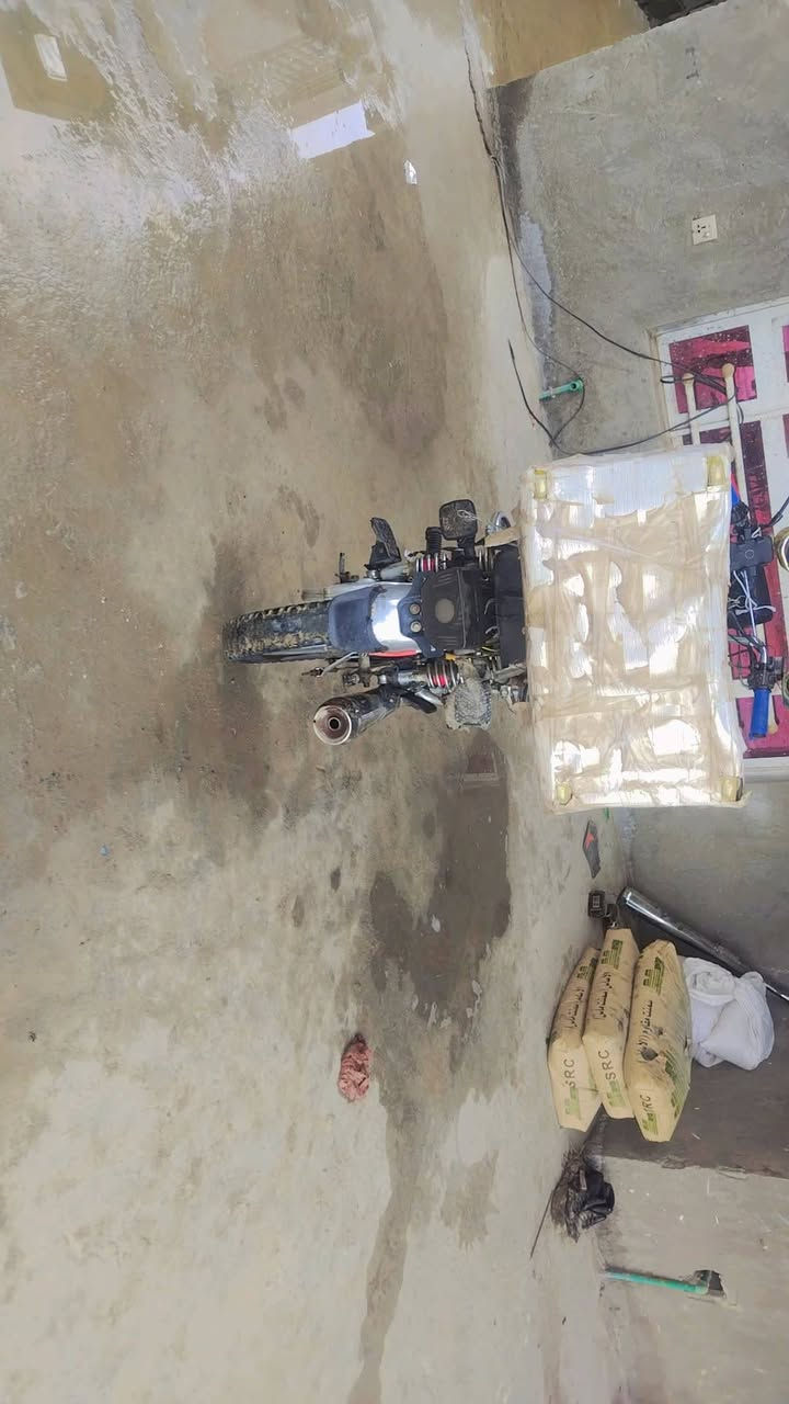 سلام عليكم  من رخصت الدمن دراجه سونك البيع كالشي شغال بصمه عن بعد سالف هندر كهربايات شغاله محرك مامفتوح موديل 23السعر 550والشراي يجي خاص مكان ابو غريب خان ضاري متواجد خاص محركه150cc


**إذا كنت صاحب هذا الإعلان وتريد حذفه لأي سبب، رجاءا أرسل رسالة إلى الدعم الفني**