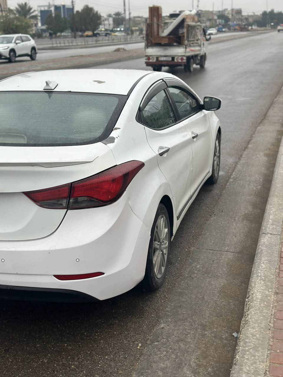 سلام عليكم النتره 2016مركيه اليبل واحد دوخله مكفوله سياره مكينه 1800دوش تبريد ثلج صدر تخم تاير مابيه اي نقص رقم بغداد بيه خمس قطع صبغ أبيع حزام حدثه مال مريكه حافت البنيد  وبيه مكانت زغار تشليع سعر 93وبيه مجال بصيط مكان سياره بغداد حي جهاد ***********
