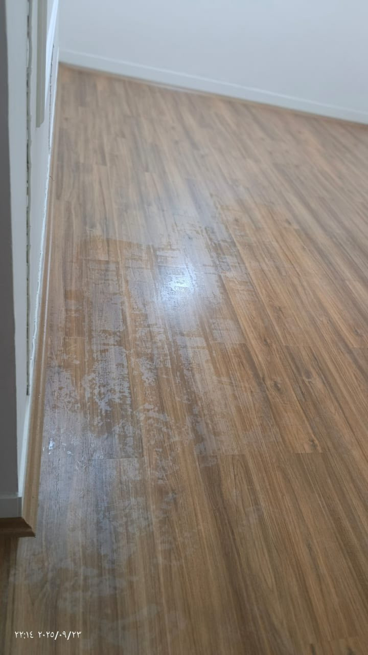 أرضية بيتك هي أساس فخامته.. خليها بلمسة هندسية! 🏠✨
​يا أهلنا بالأنبار العزيزة.. من الرمادي للفلوجة وكل نواعير الغربية..
​تريد تغير أرضية بيتك أو مكتبك بباركيه خشب وما تعرف منين تبدي؟ خايف من مشاكل الرطوبة أو التبويط مستقبلاً؟
​وياكم المهندس ، اختصاصنا تطبيق وفرش كافة أنواع الأرضيات الباركيه (الخشبية) بأعلى معايير الدقة والهندسة. إحنا ما نطبق خشب وبس، إحنا نسلمك لوحة فنية:
​✅ شغل هندسي: وزن الأرضية بالميزان الليزري لضمان استقامة 100%.
✅ خبرة فنية: معالجة الرطوبة والصبة الخشنة قبل البدء لضمان عمر أطول للباركيه.
✅ دقة بالتنفيذ: قصات زوايا وحجول (سكلوات) نظيفة ومخفية، بدون فراغات أو عيوب.
✅ سرعة ونظافة: نخلص شغلك بأسرع وقت وبأقل إزعاج، ونترك المكان يلمع.
​ليش تختارنا؟
لأن المهندس يعرف قيمة المادة اللي تشتريها، ويحافظلك عليها من الهدر والضياع.
​📍 خدماتنا تغطي كافة أقضاء محافظة الأنبار.
​📞 للاستفسار والحجز أو لطلب استشارة (مجانية) بخصوص المساحات والنوعيات:
[***********]
أو راسلونا على الخاص.. وحاضرين لأي استفسار.
