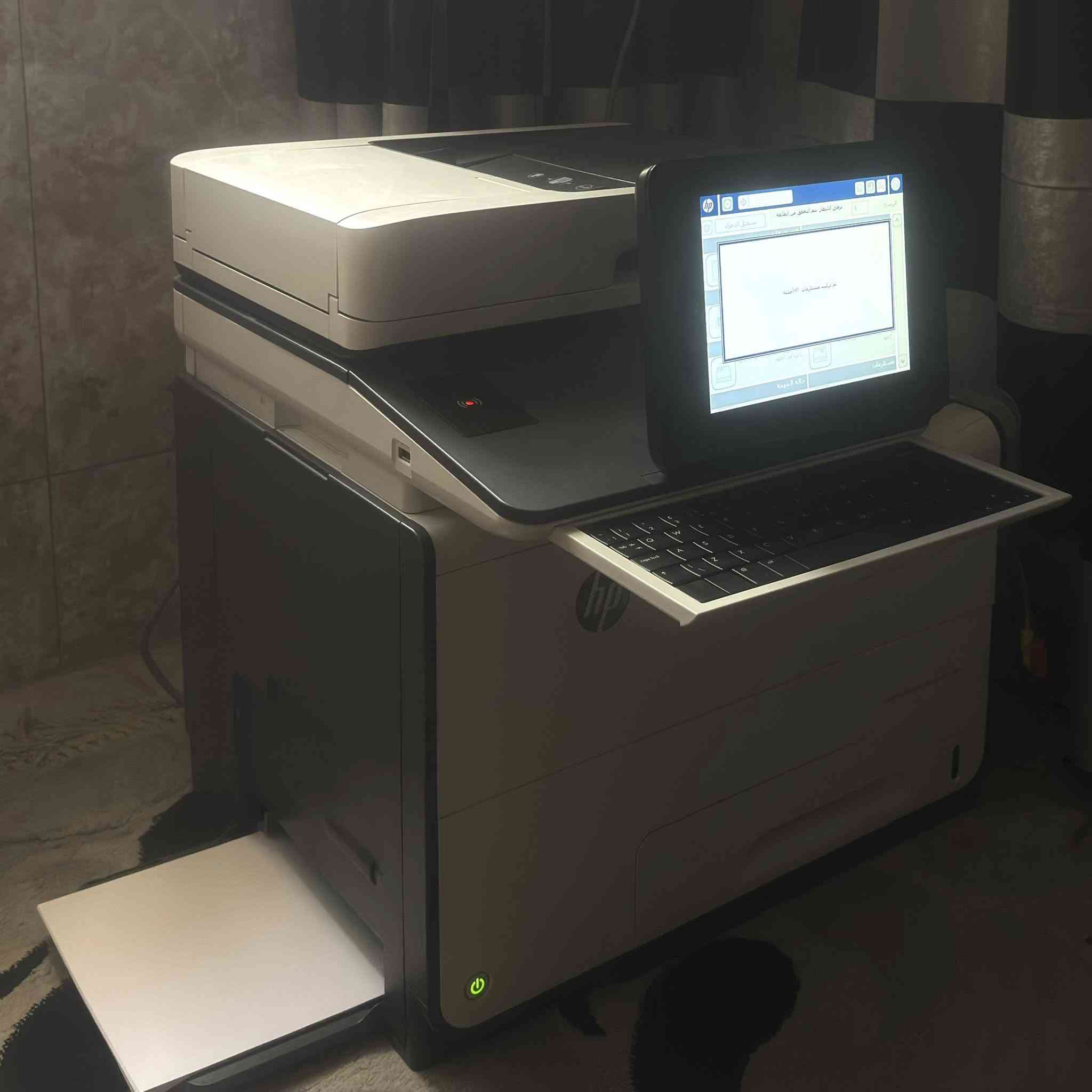 طابعة hp PageWide Manged Color Flow MFP E58650
مستخدمة كلش قليل عدادها ناصي، نظيفة مابيها شخط ولا اي خلل تطبع سكنر وهي مخصصة لطباعة الملازم والكتب بصرف حبر قليل وسرعة طباعة فائقة.

عنوانها: النجف الاشرف "ماعندي توصيل" فقط تجيني تستلمها وتفحصها.

للتواصل عبر الواتس اب ***********، او ارسل رسالة

السعر 900,000 يجي وياها كيبل طاقة وكيبل للحاسبة.
