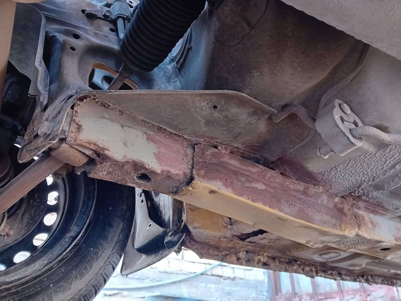 سلام عليكم سايبا موديل ١٢ للبيع مصفره هيئه وغرامات باسمي شرط التحويل محرك بلادي نظيف الكير نضيف .بغداد الشعب السعر 23 وبي مجال بسيط ***********
