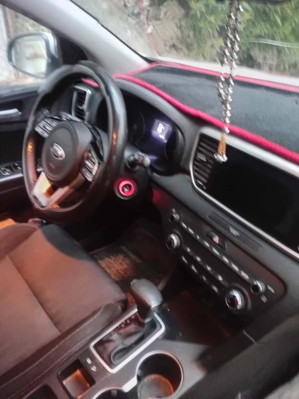 سبورتج 2020 امريكي سياره نضافه فول حادث باببين فقط  سياره جاهزه رقم بغداد مداور ثاني يوم. مكلف بل نشر (***********) مكان بغداد. ناحيه الرشيد
