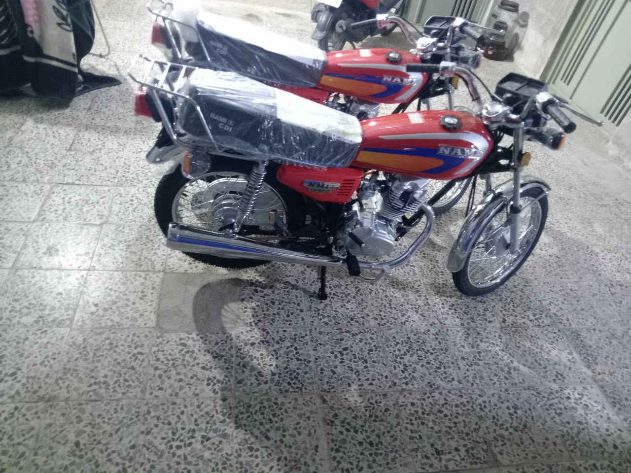 درجات نامه شلامجه اصلي باب وال بدهن شركه زيرو تسحك عله يدك وراق سكنر مديل ٢٦ شلامجه اصلي سعر(مليون الوحده بيه مجل) بلاد مو تعمير مجل*********** ويه باتري هديه
