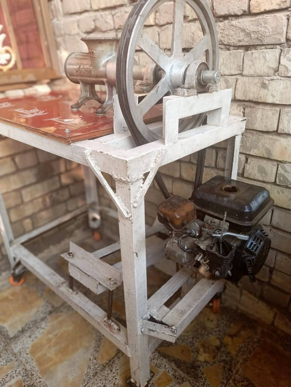 مثرامه حجم ٣٢ تشتغل دمبر ع البانزين
السعر ٣٠٠ الف المكان مدينه الصدر ***********
