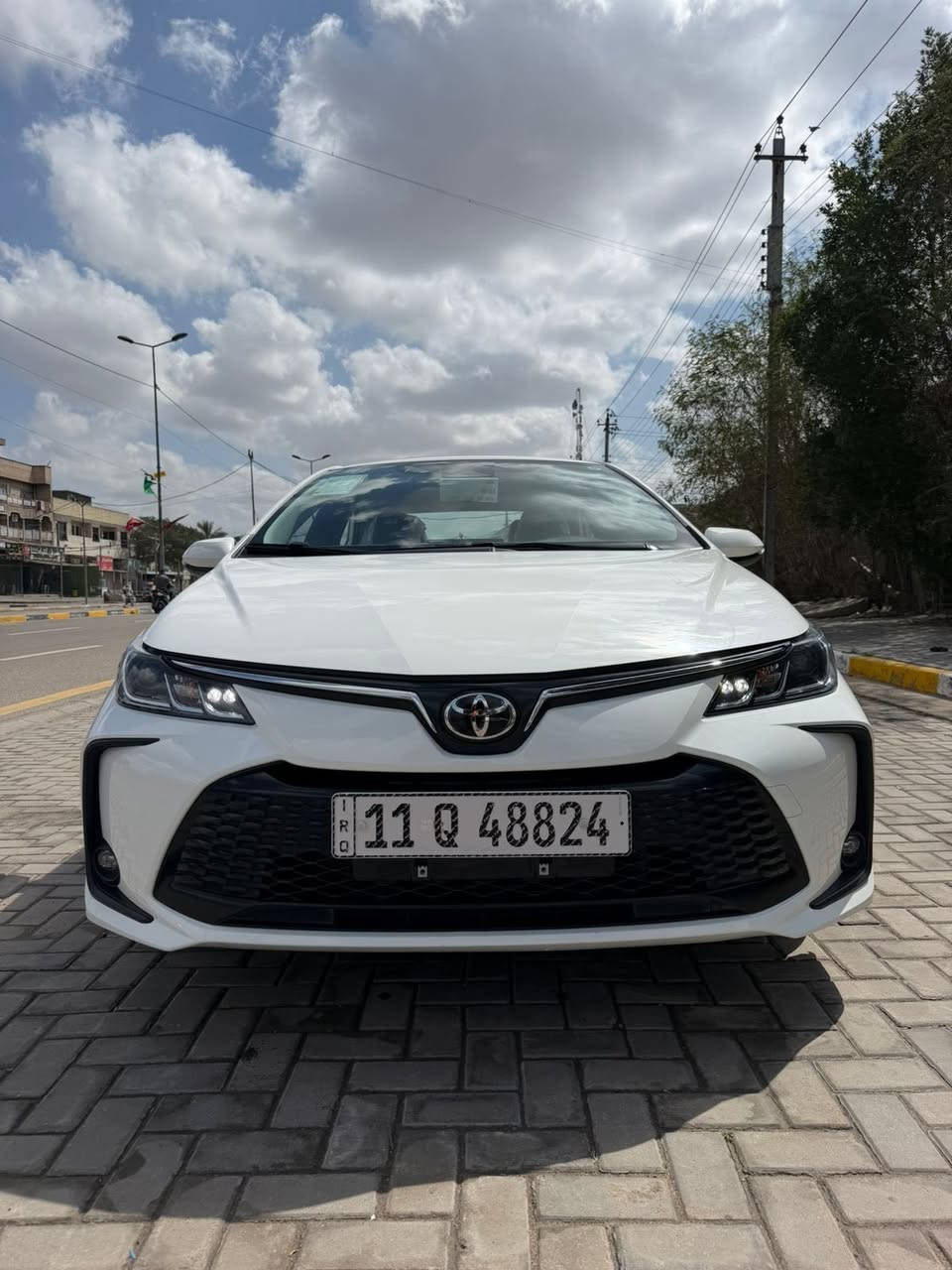 كورلا ٢٠٢٥هايبرد ماشيه ١١ الف فول مواصفات شكل خليجي تحويل مباشر مكفوله كفاله عامه فقط رصعه موضحه مكانها الكرخ حي العامل 
*********** السعر ١٥٥ ورقه لابارد ولا صبغ
