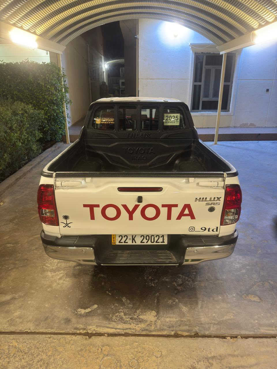 هايلوكس موديل 2025 ماشيه 22 الف كيلو  كير اوتوماتيك تبريد كشن السياره شركة ساز وخاضعه لظمان السياره جديده جدا السعر 275 ورقه وبيها مجال حك الجيه  للاستفسار ***********
