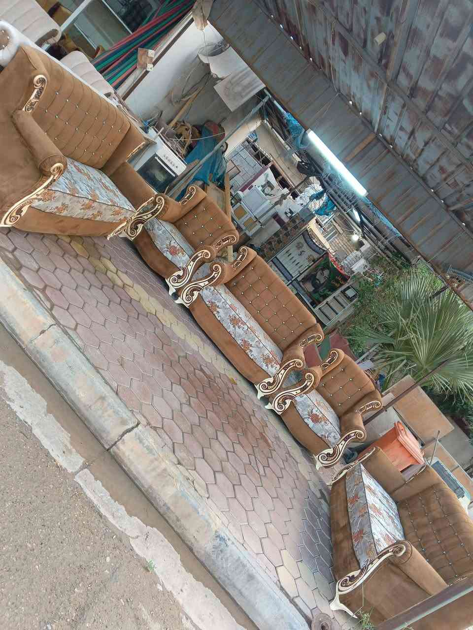 تخم تسكام عشر مقاعد مستعمل نضيف السعر 325 ألف العنوان العزيزيه منطقة باب الحاره  *********** يوجد واتساب وماسنجر وتوصيل بل الاجره
