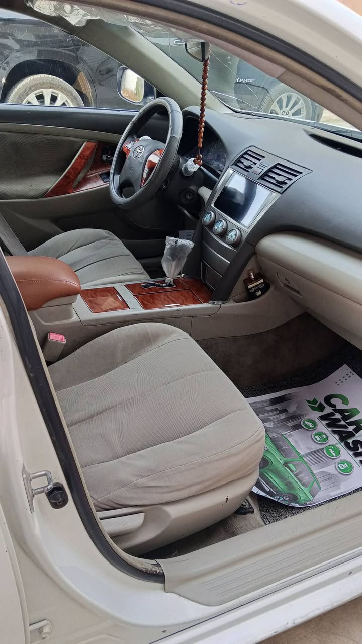 كامري 2008 خليجي 2400 رقم بغداد دولي باسمي 
كير مكينة كفالة
قطعتين تبريد برده خلفيه كشن كهرباء تحكمات داخل صاج شاشة وكامرة 
تخم تاير جديد
باتري جديد تخم دسكات اصلي جدد 
بدون نقص صبغ حزام


**إذا كنت صاحب هذا الإعلان وتريد حذفه لأي سبب، رجاءا أرسل رسالة إلى الدعم الفني**