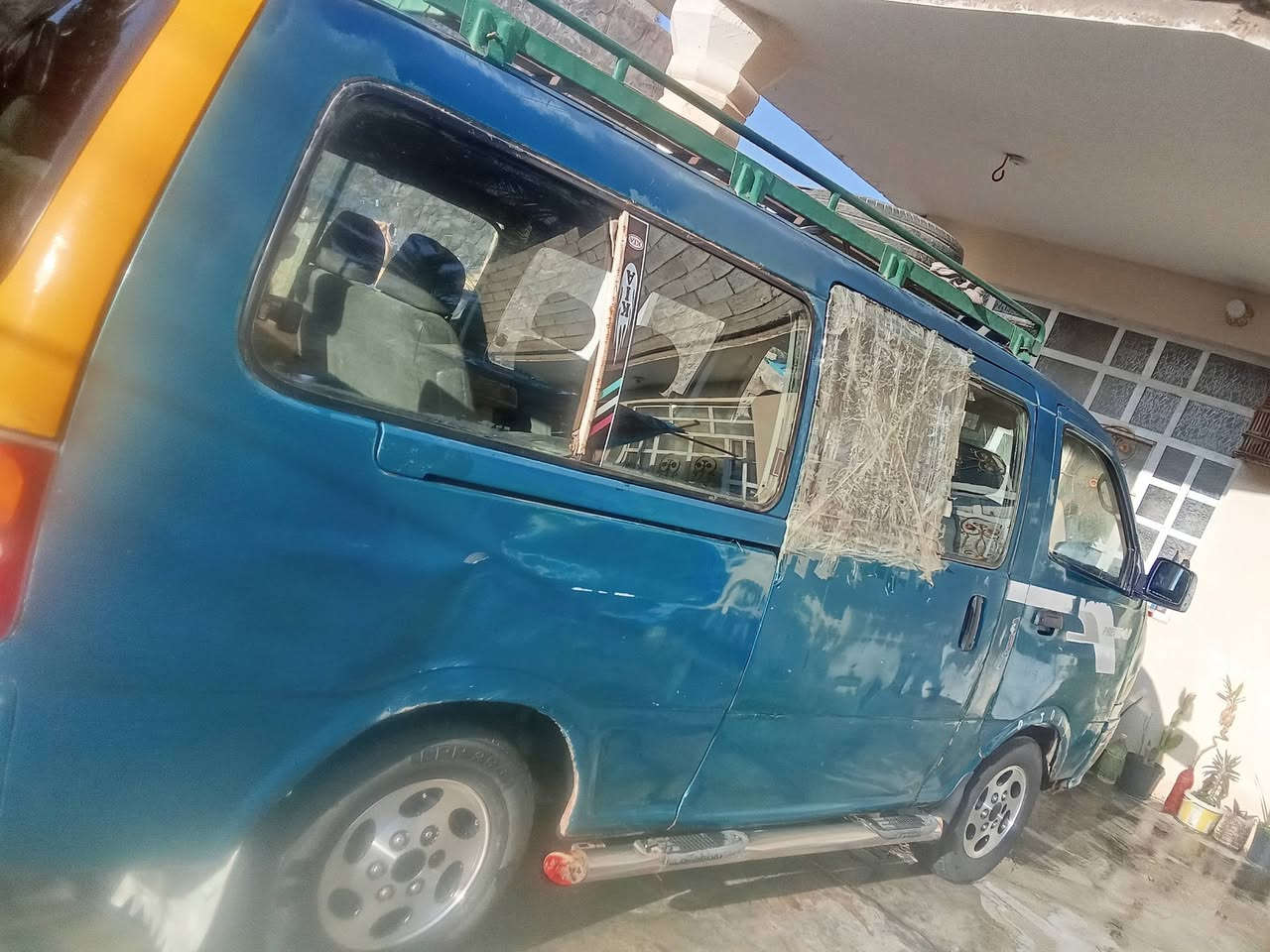 سلام عليكم
كية بريجوو موديل 97 السنوية ل29 الشاصي معمر اليمنة وبيهة اخياسات ب الاهلالات   سعره. 62 وبيهة مجال الي يريد يتصل على ***********
