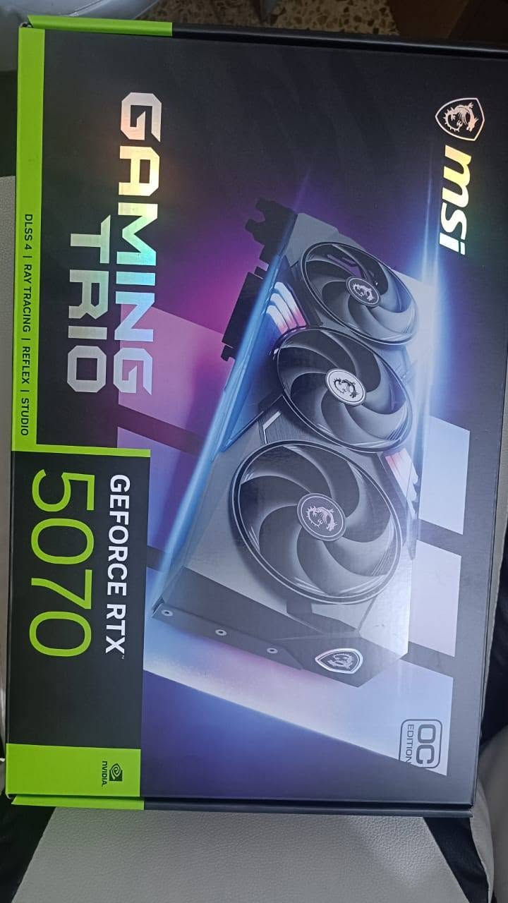 السلام عليكم
Pc. للبيع مستخدمة اقل اسبوع 
سبب البيع عندي ظرف واحتاجيت فلوسهه
المواصفات
R7 7800x3d
Rtx 5070 msi gaming trio
X870 aorus elite wifi 7 ice
Ddr5 2*16 6000hz lexar thor rgb
Fsp vita 850watt gold  10 years
M. 2   1tb nvme ocpc  mfl_300
Case dy 470 dark flash
الكيس وحده
3 ملايين وربع
نجي هسه ع شاشات
شاشتين
Monitor  Asus  27.مقوسة
240hz fhd   220 الف

Samsung 27  2k
144hz
مقوسة 220 الف 
 Ups  getx 1 kv onlain 175 الف 
Ups farber connect online 1 kv 175الف 
ماوس  attack a shark x3 pro  30 الف 
كيبورد ريدراكون ملون كلش مرتب
سعره 30 
مكاني بغداد/بغداد الجديدة  توصيل موجود
عده الكيس ماا أكدر اوصله للأسف  لان ضعااف النفوس هوااي
تحياتي الكم
رقمي لليحتاجه
***********
