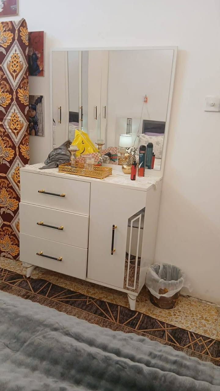 غرفة نوم 5 قطع جديده صار سبوع من ماخذيها قفلها 350 ليردها يدخل يحجز لحد يدخل يعامل
بغداد الكرخ شارع حيفا قرب مستشفى الكرامه


**إذا كنت صاحب هذا الإعلان وتريد حذفه لأي سبب، رجاءا أرسل رسالة إلى الدعم الفني**