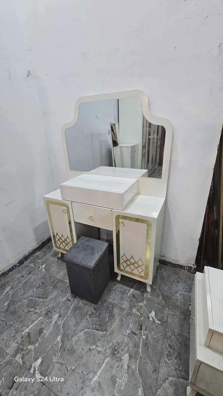 غرفه ٩ قطع نضيفه مابيها ضرر للبيع شد ونقل داخل بغداد مجاناً


**إذا كنت صاحب هذا الإعلان وتريد حذفه لأي سبب، رجاءا أرسل رسالة إلى الدعم الفني**