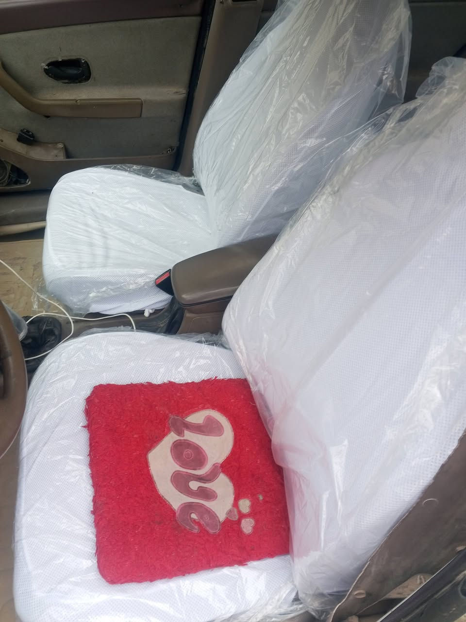 سلام عليكم مرخصت الادمن سمند 2011 سنويه منتهيه ب23 كير محرك صارلي شهر تقريبن من شاده والله قراض كلهن جديد ولقران وكله الاصلي شديتله تبريد ثلج راعيه موجود بلبصره يريد تحويل يطلب عليه عتقد ورقه لو ورقتين يطيحن من سعره وعليه غرامات 200 فقط وهم بخدمت الشاري يرادله تلاحيض سياره يده باب وكهرباء جام الوره ولباقي كله شغال رايده ب27 وبخدمت شراي والله مالت خبزه حليوه سياره ناطق تجي وشوف عينك واذا اكو مراوس حسب القناعه مكاني بزبير رقمي ***********
