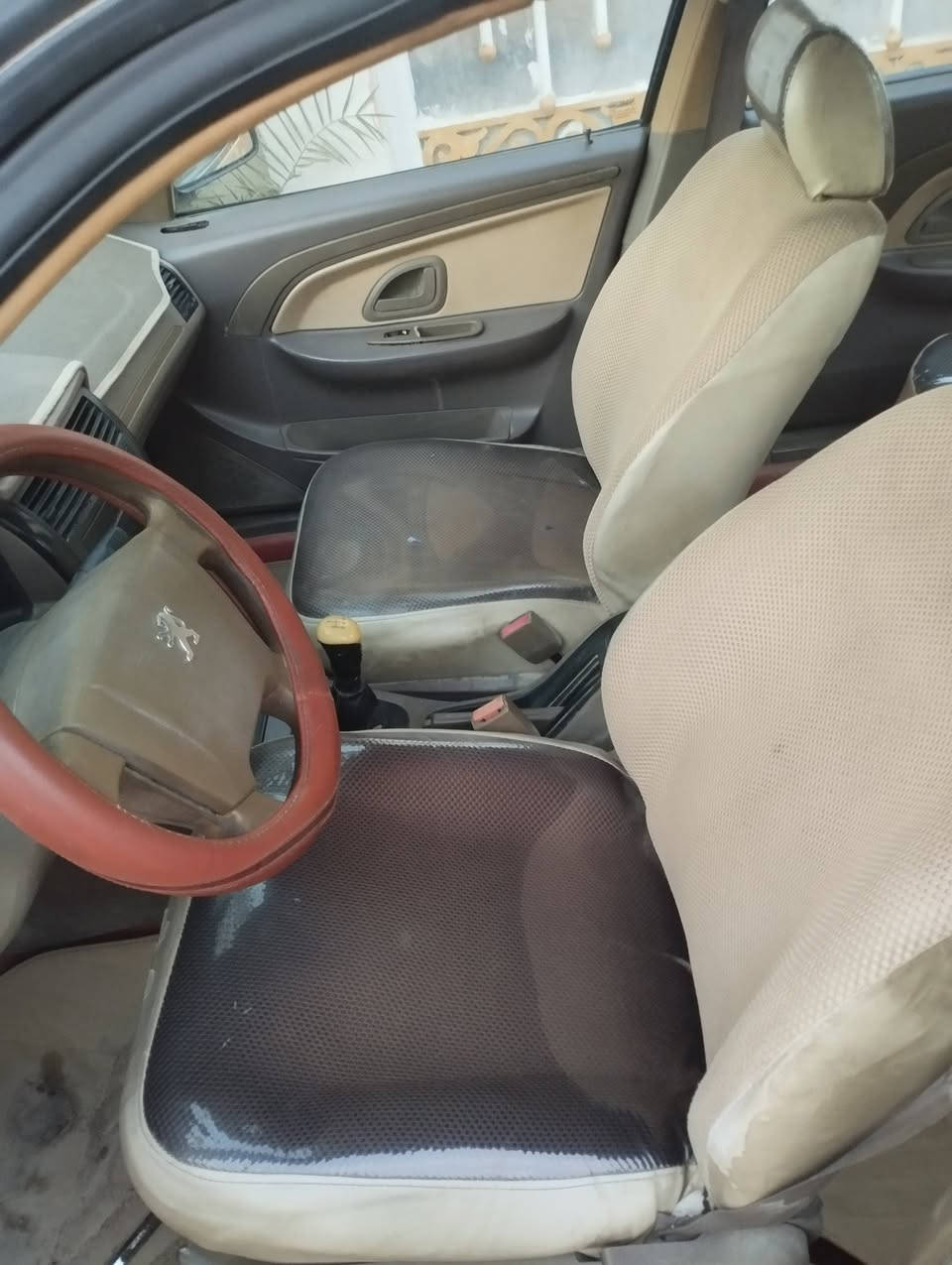 للبيع بيجو أكد موديل 16 رقم إنكليزي نجف مكفوله كفاله عامه كير مكينه احداديه تبريد ثلج سياره نضيفه جدآ وجاهزه السعر 50مكاني نجف حي عسكري للاستفسار ***********

