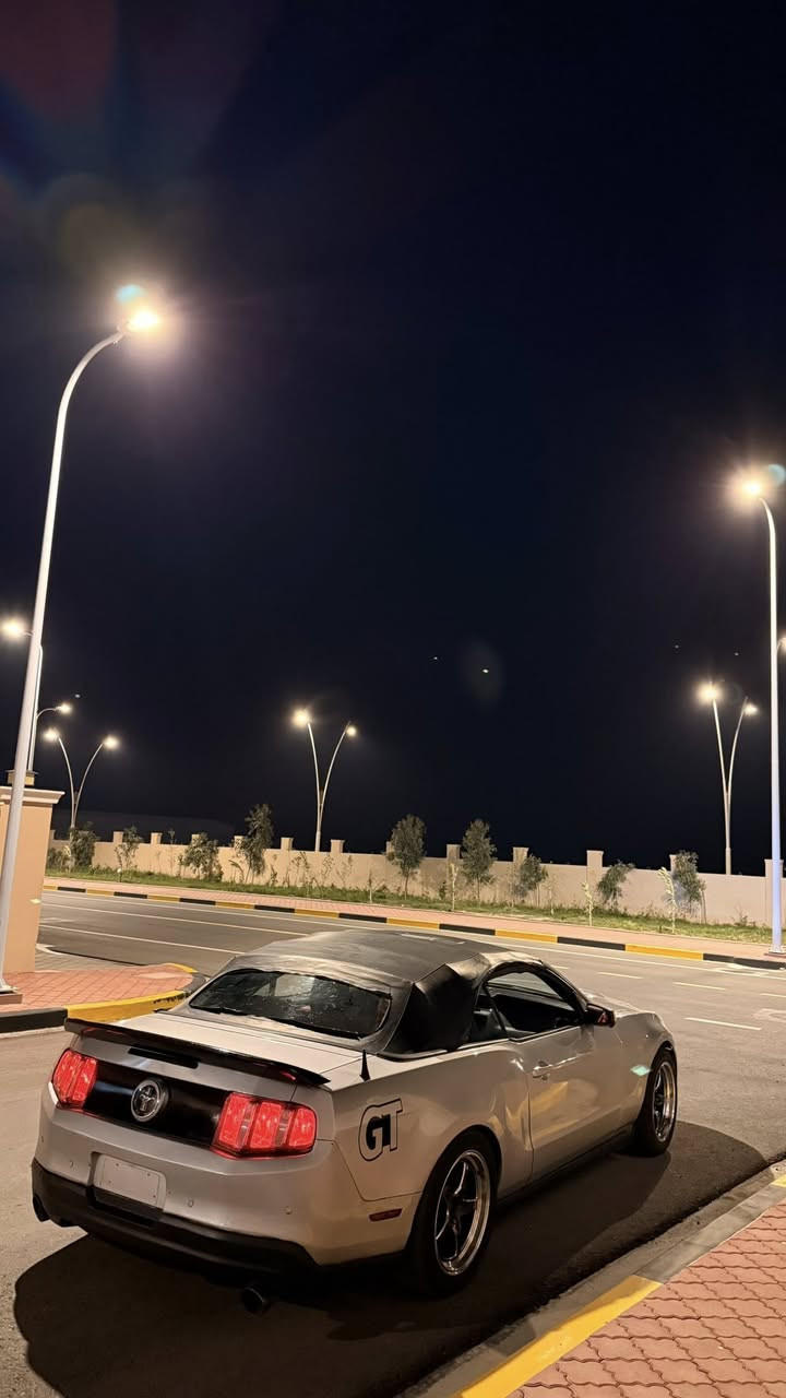 سلام عليكم البيع  موستنك  حبتور2010
مكينه سته سلندر4000 مكينه وكير وحداديه شرط حادث خلفي مرشوشه جمالية اثر جراد  تخم تاير كشنات جلد كشف كهربائي رقم بغداد مشروع وطني اب اسمي سنويه ال2030تبريد نقص شبجه فقط سياره جاهزه  من كلشي كلش حلوه مكانها بل بصره سعرها63 بيها مجال بسيط لاستفسار ‭0773 837 7863‬
