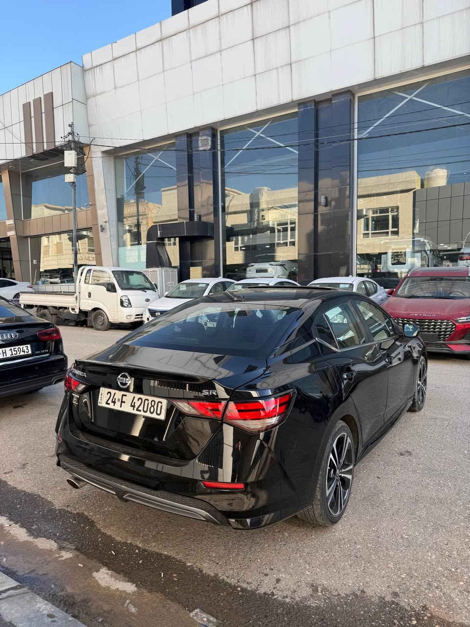Sentra SR 2023 
سنترا فول فول SR 
بجم خلفي سيارة كبس بابين و جملخ صبخ
ايرباك بردة سيستم 
السعر 140ورقة شوية مجال
***********☎️ دهوك, العراق
