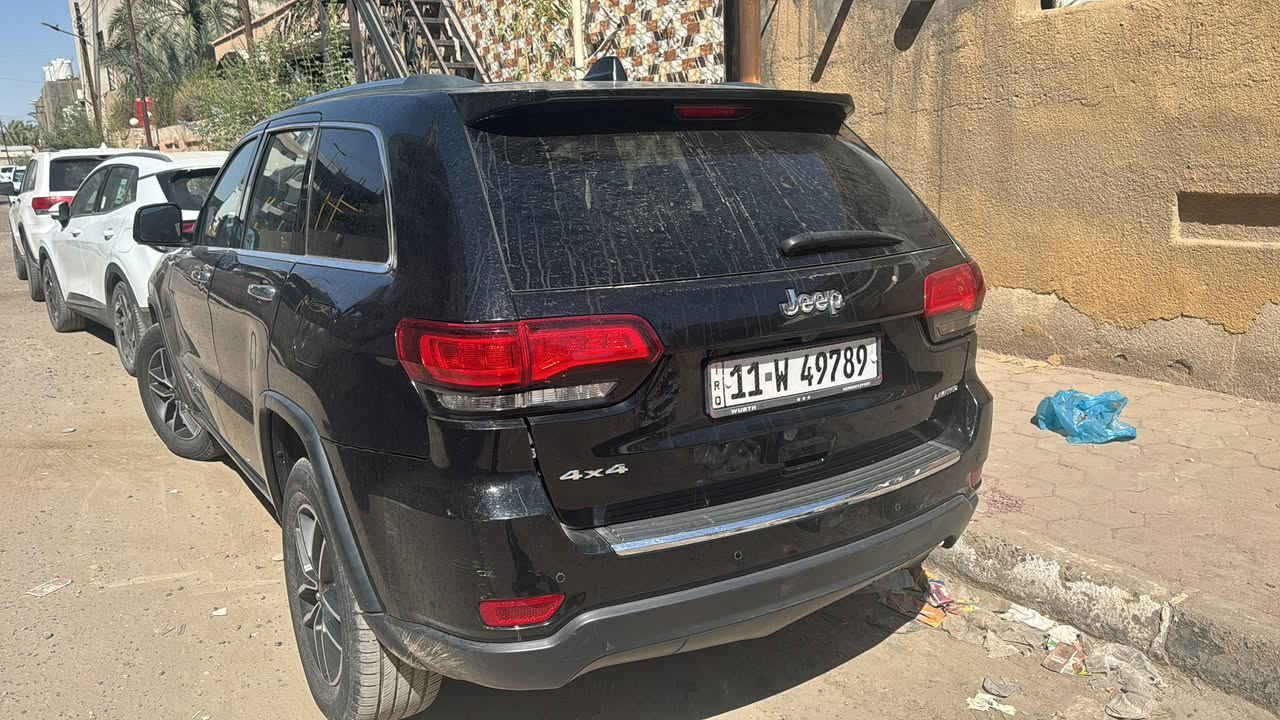 جيب كراند شيروكي 2019
وارد امريكي 
فول مواصفات 
ماشية 155,000k
كلشي بيها واضح كدامكم بالسونار
سعرها 215 وبيها مجال
للاستفسار ***********
