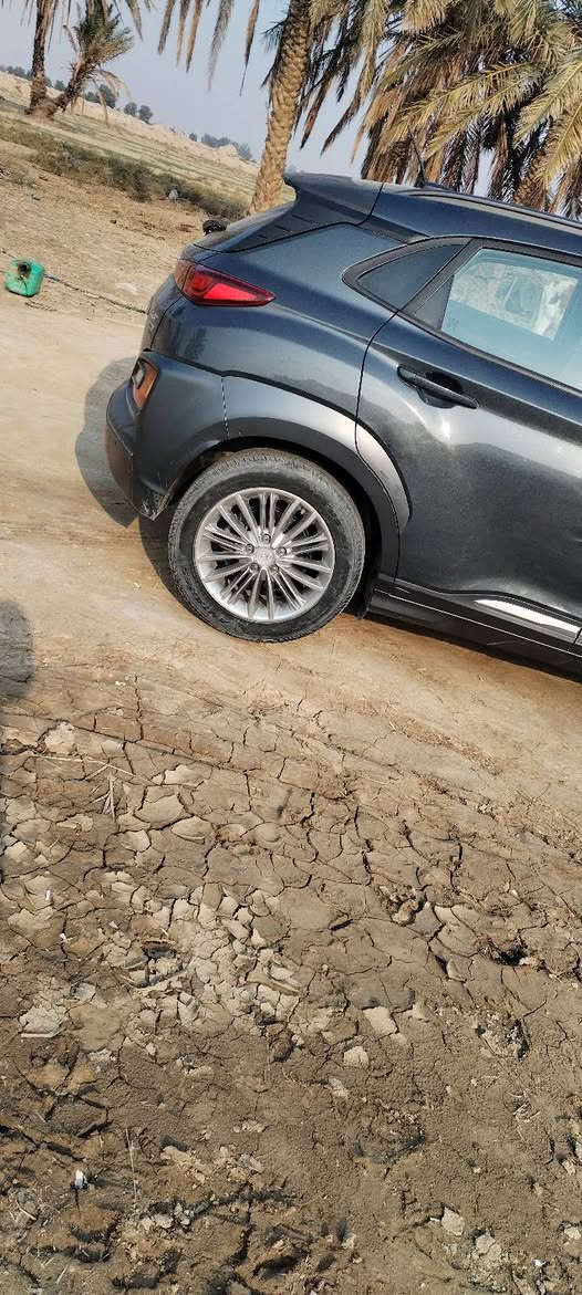 كونه ٢٠١٨ خليجي رقم انكليزي جديده السياره كفاله 
رقم واصط انكليزي سياره بل كارتون خليجيه السعر145
مكان بابل ***********
