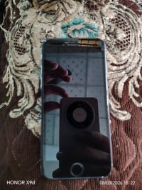 ايفون ٦ • ١٦ جيجا • بطارية ١٠٠٪