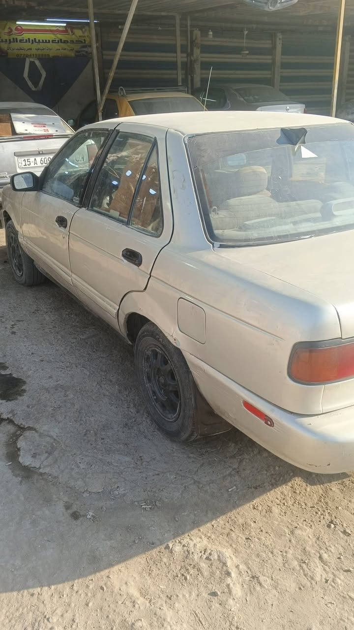 نيسان سني 94كيرعادي السياره مال جناي كيرومحرك كفاله طخم تايرباتري جديد تحويل تحويل مباشر ***********السعر25ورقه
