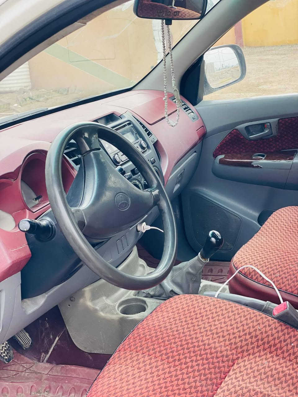 السلام عليكم  بيكم فلاونزه موديل 2008 مكفوله من ضربه و تبديل  محرك كير اكس كفاله تخم تايرات حداديه جديده تدفه شغله تبريد ثلج  رقم مثنئ  سنويه مجده 2027 مشروع وطني  كير عادي  شاصي 19  سعر 133 مكان بابل الشوملي  تصل على الارقام  ***********////***********/ واتساب 👉
