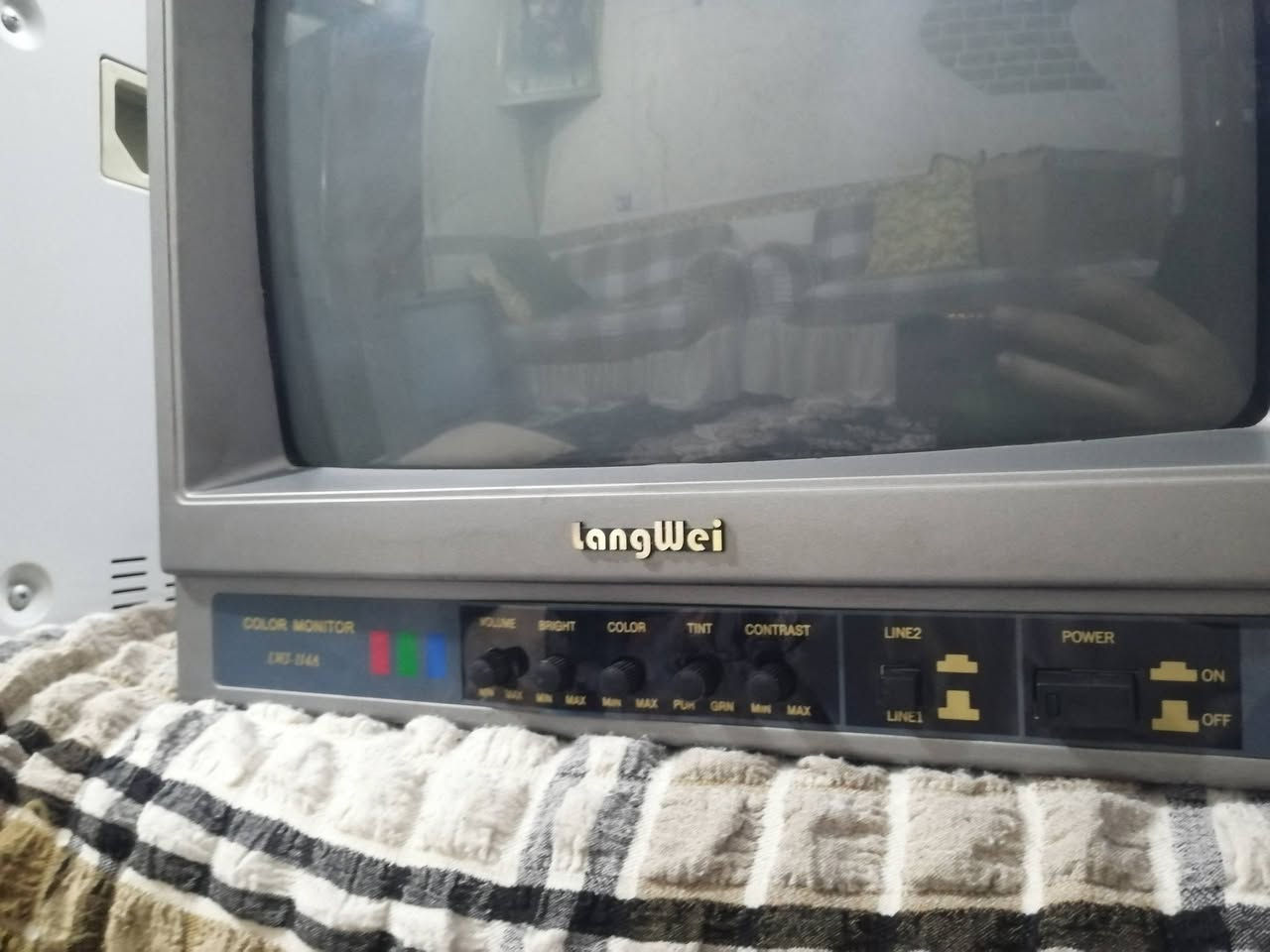 مونيترات حجم ١٤ شغالات سعر القطعه 50 الف


**إذا كنت صاحب هذا الإعلان وتريد حذفه لأي سبب، رجاءا أرسل رسالة إلى الدعم الفني**