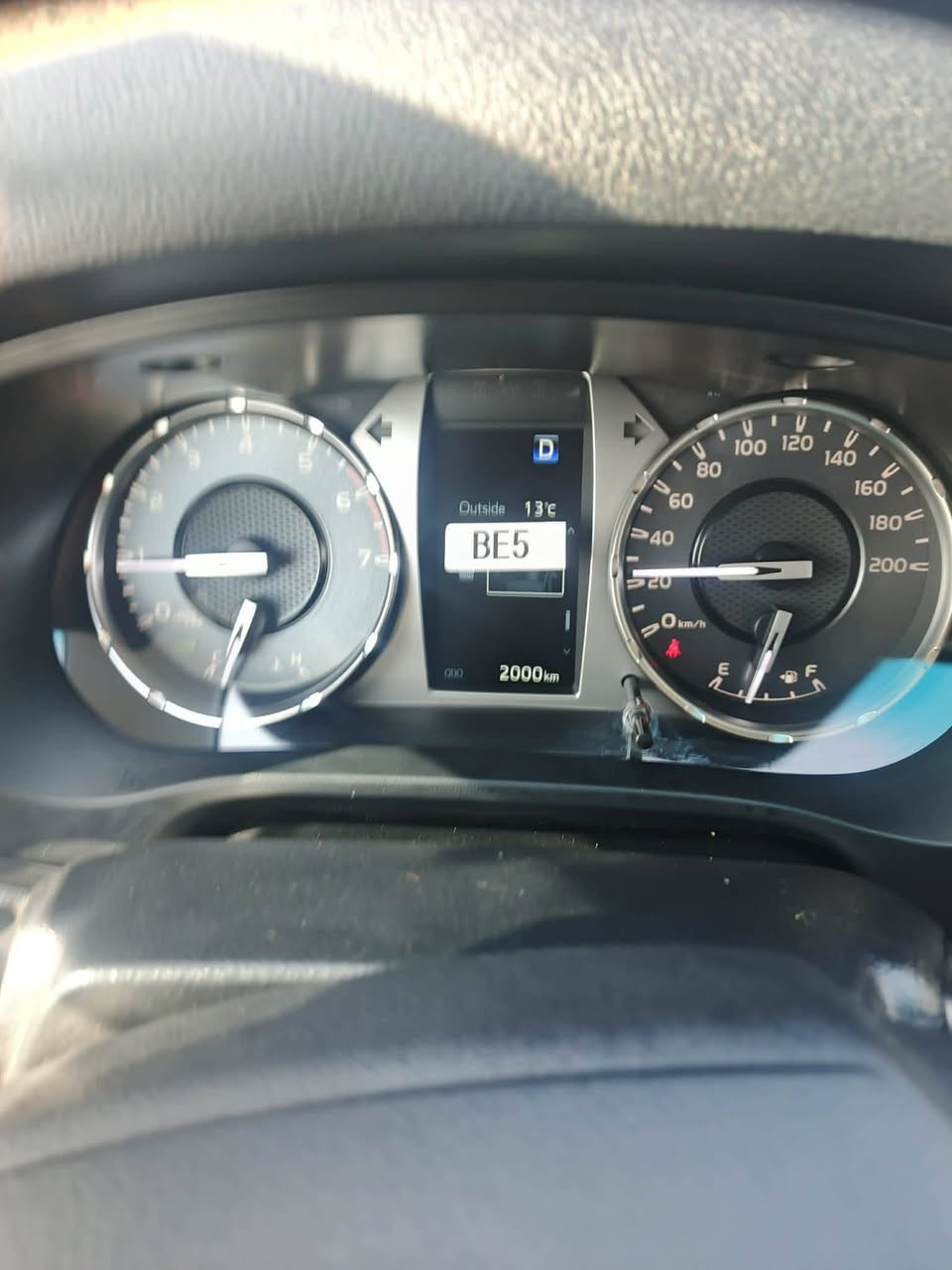 السلام عليكم سياره تيوتا هاي لوكس ٢٠٢٥ ساز زيرو ماشيه ٢٠٠٠ كفاله عامه فول مواصفات رقم واسط انكليزي تحويل مباشر مكان السياره الكوت للأستفسار اكثر الاتصال على الأرقام التاليه/*********** /***********
